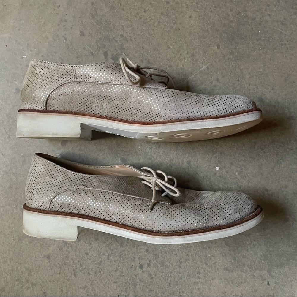 Paul Green Metallic Oxfords